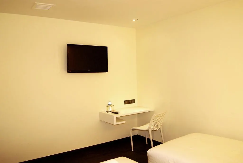 Hashtag 12 Boutique Hotel Kota Kinabalu