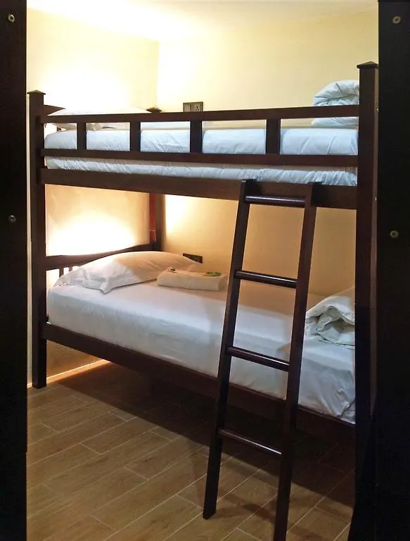 Hashtag 12 Boutique Hotel Kota Kinabalu